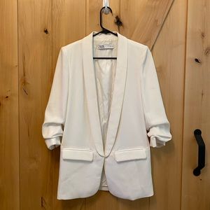 Zara fitted white blazer with 3/4 sleeves